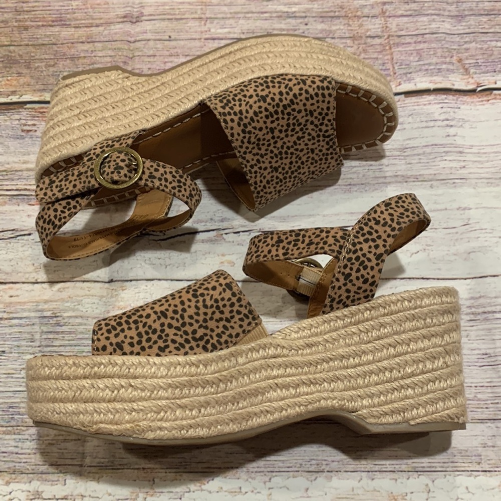 Universal Thread Wedges • Sz 8.5 • NEW! - Picture 3 of 13